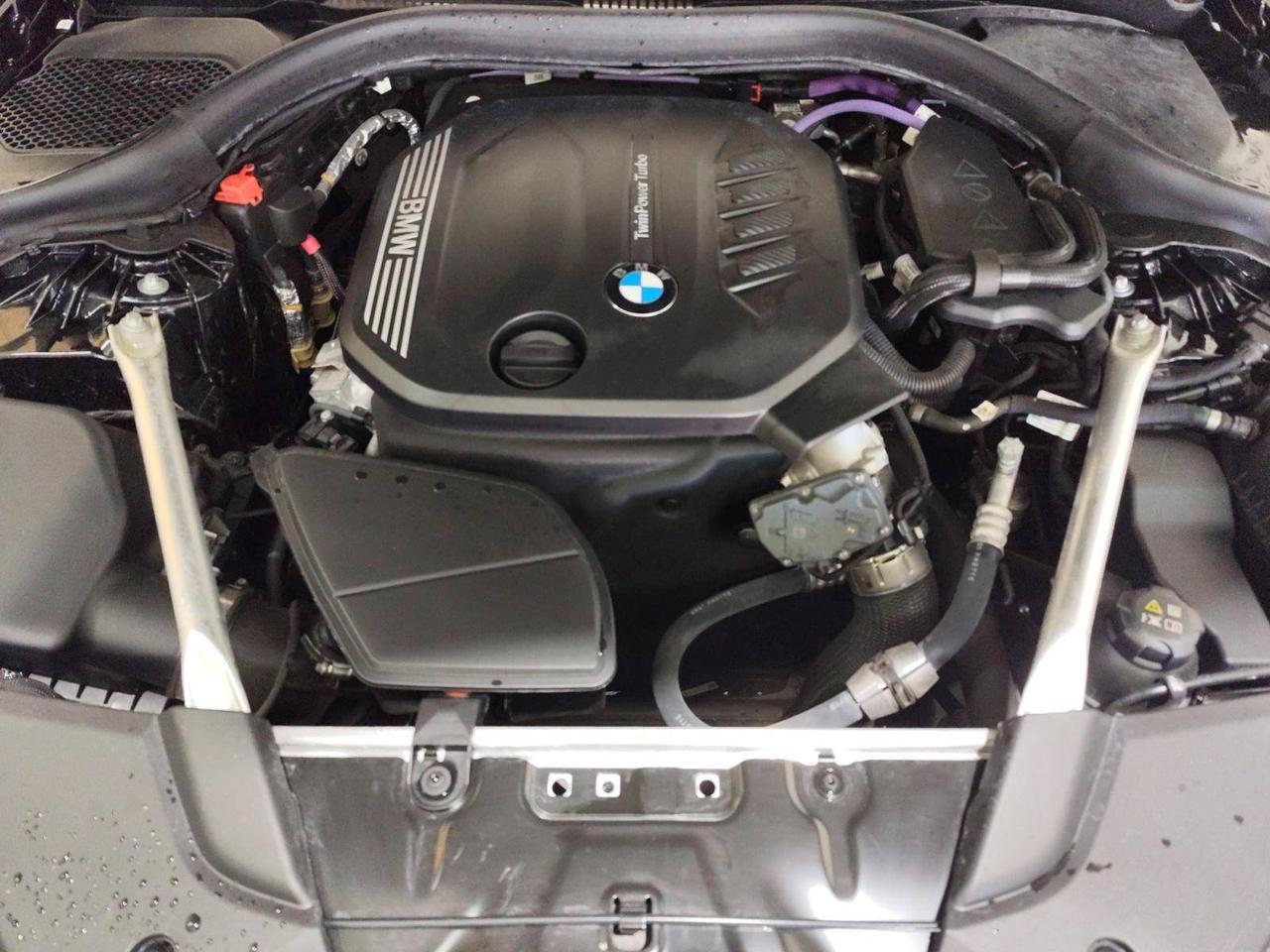 BMW Serie 5 520d Berlina 48V MSport