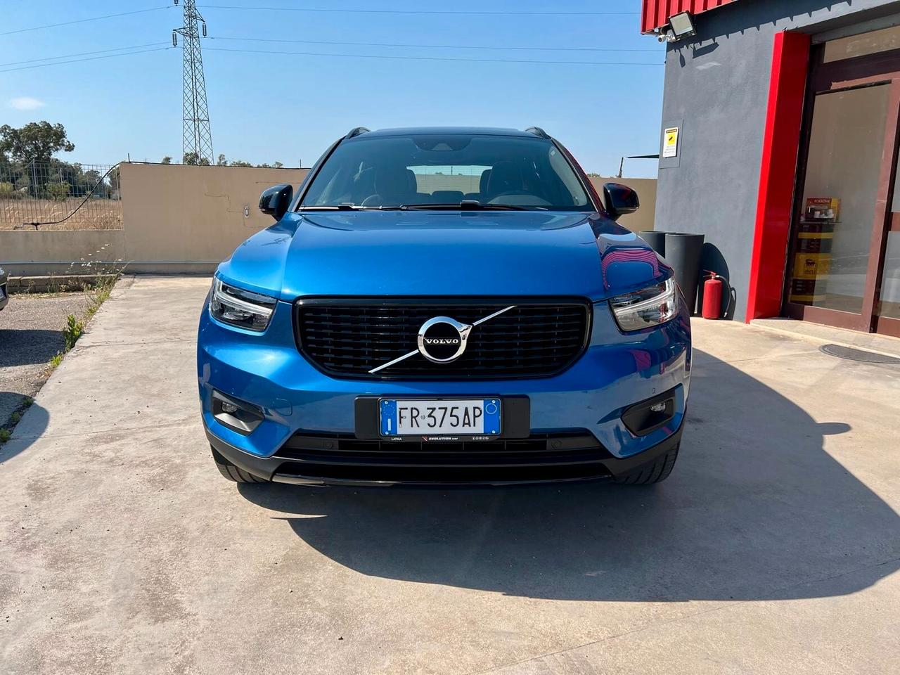 Volvo XC40 D4 AWD Geartronic R-design