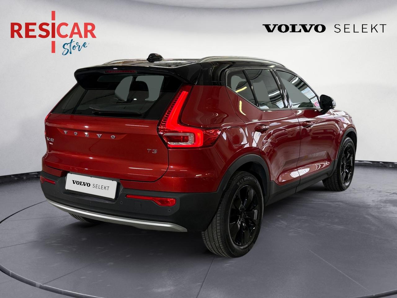 VOLVO XC40 1.5 t3 Momentum 156cv