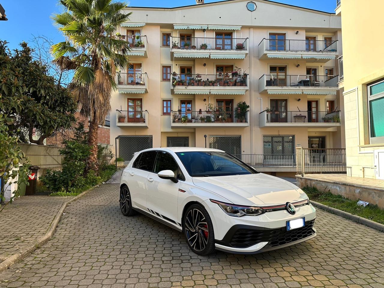 Volkswagen Golf 2.0 TSI GTI DSG 300cv Clubsport