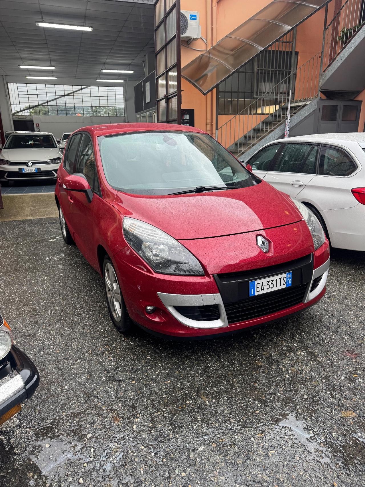 Renault Scenic Scénic X-Mod 1.5 dCi 110CV Luxe