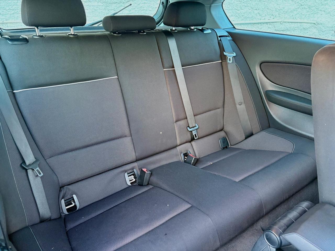 CAMBIO AUTOMATICO BMW 118d cat 3 porte Futura DPF