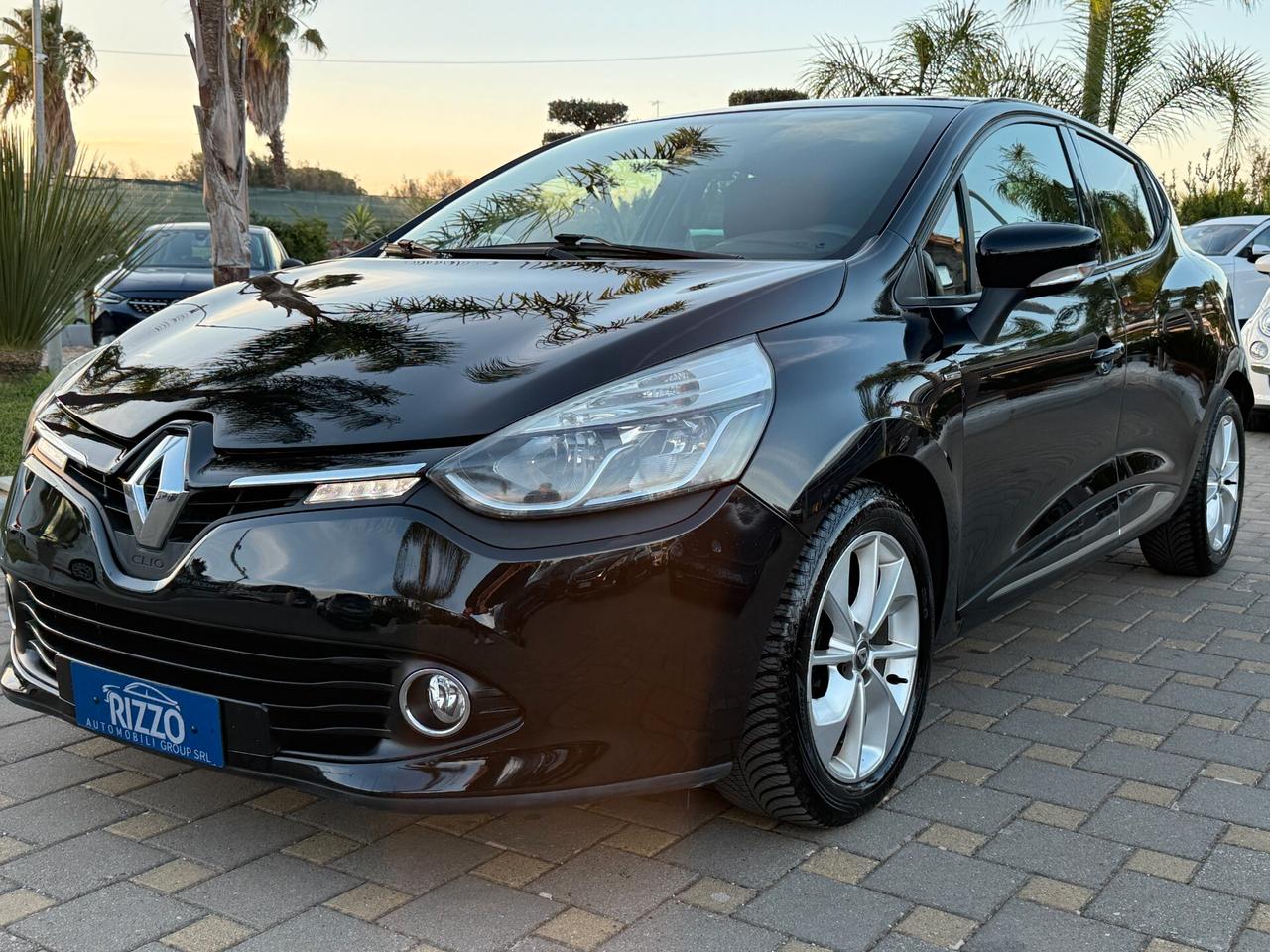 Renault Clio 0.9TCe 90CV 5 porte Limited