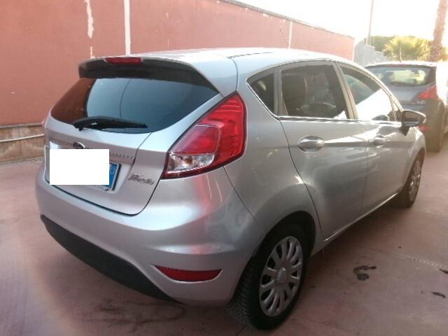 Ford Fiesta 1.5 TDCi 75CV 5 porte Titanium
