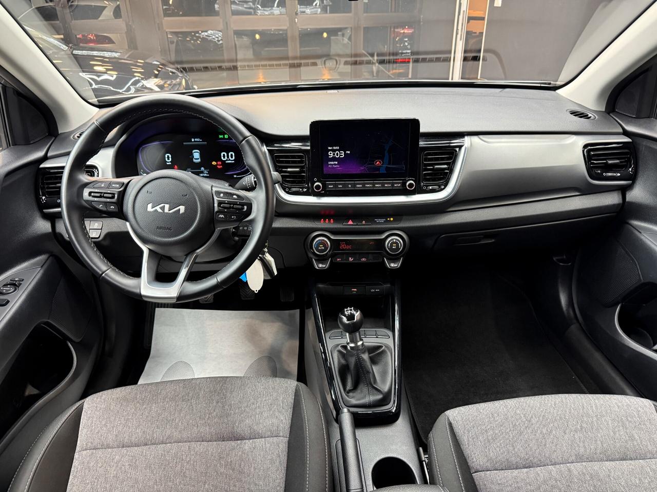 KIA STONIC 1.2 MPI 79CV STYLE Special Edition