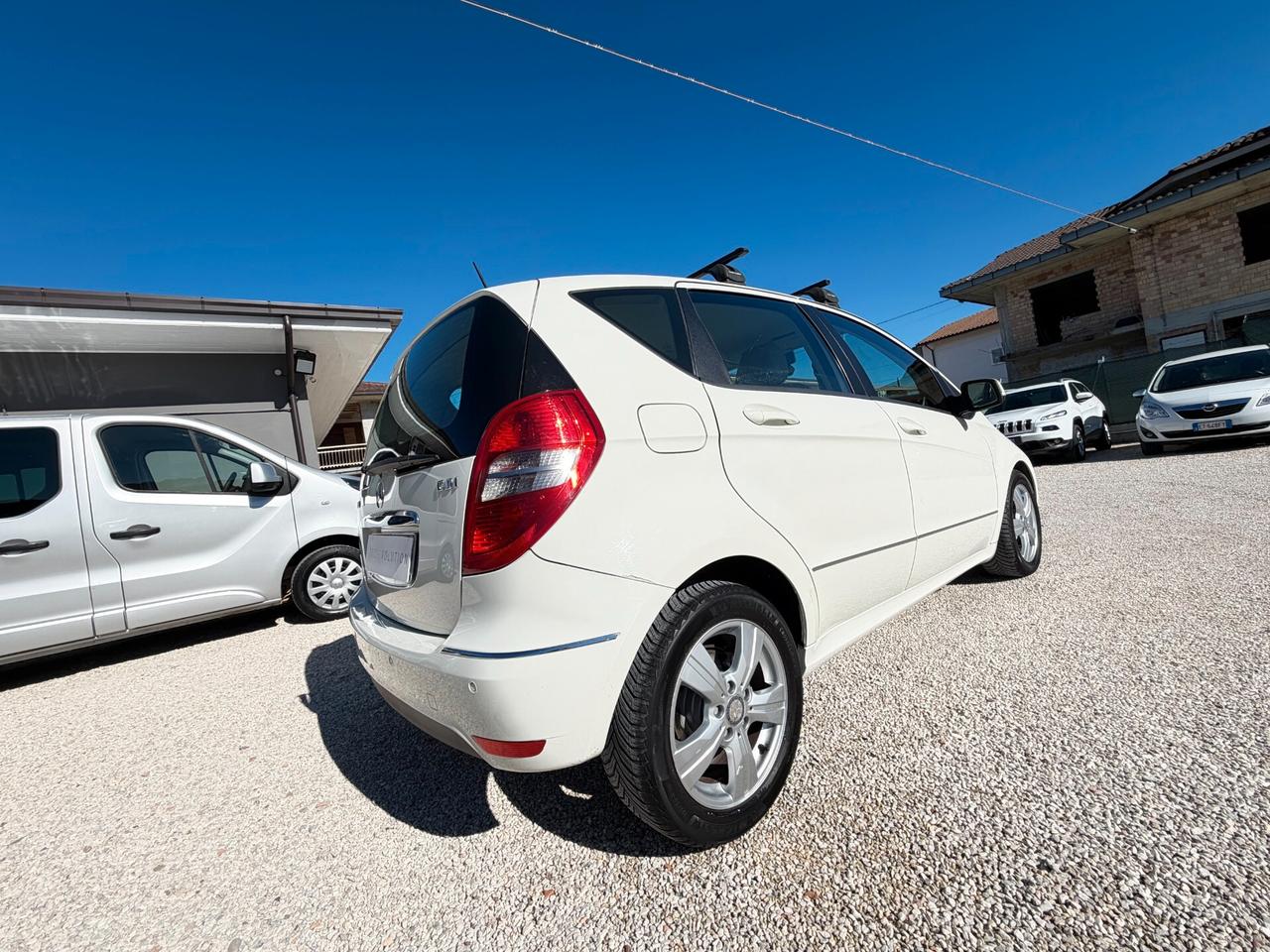 Mercedes-Benz A 180 CDI 110 cv Avantgarde 133.177 km automatica