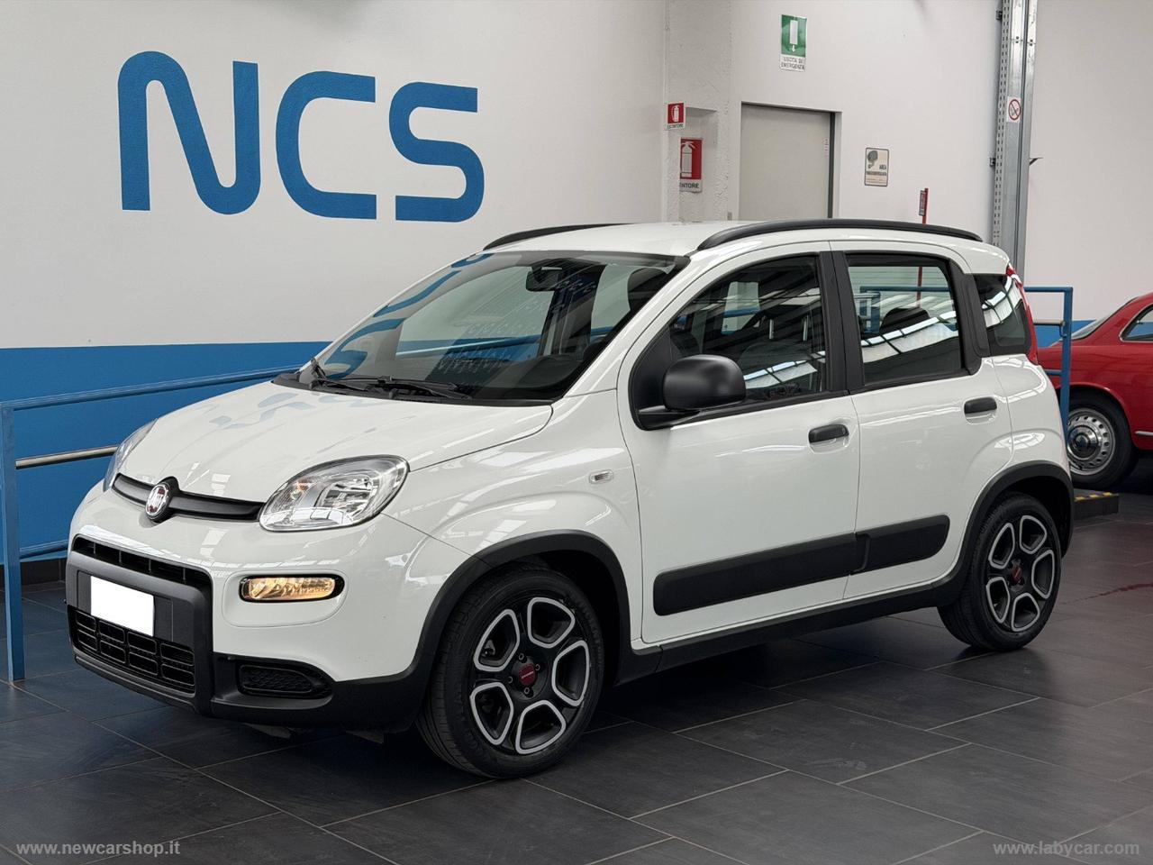 FIAT Panda 1.0 FireFly S&S Hybrid City Life NEOPATENTATI