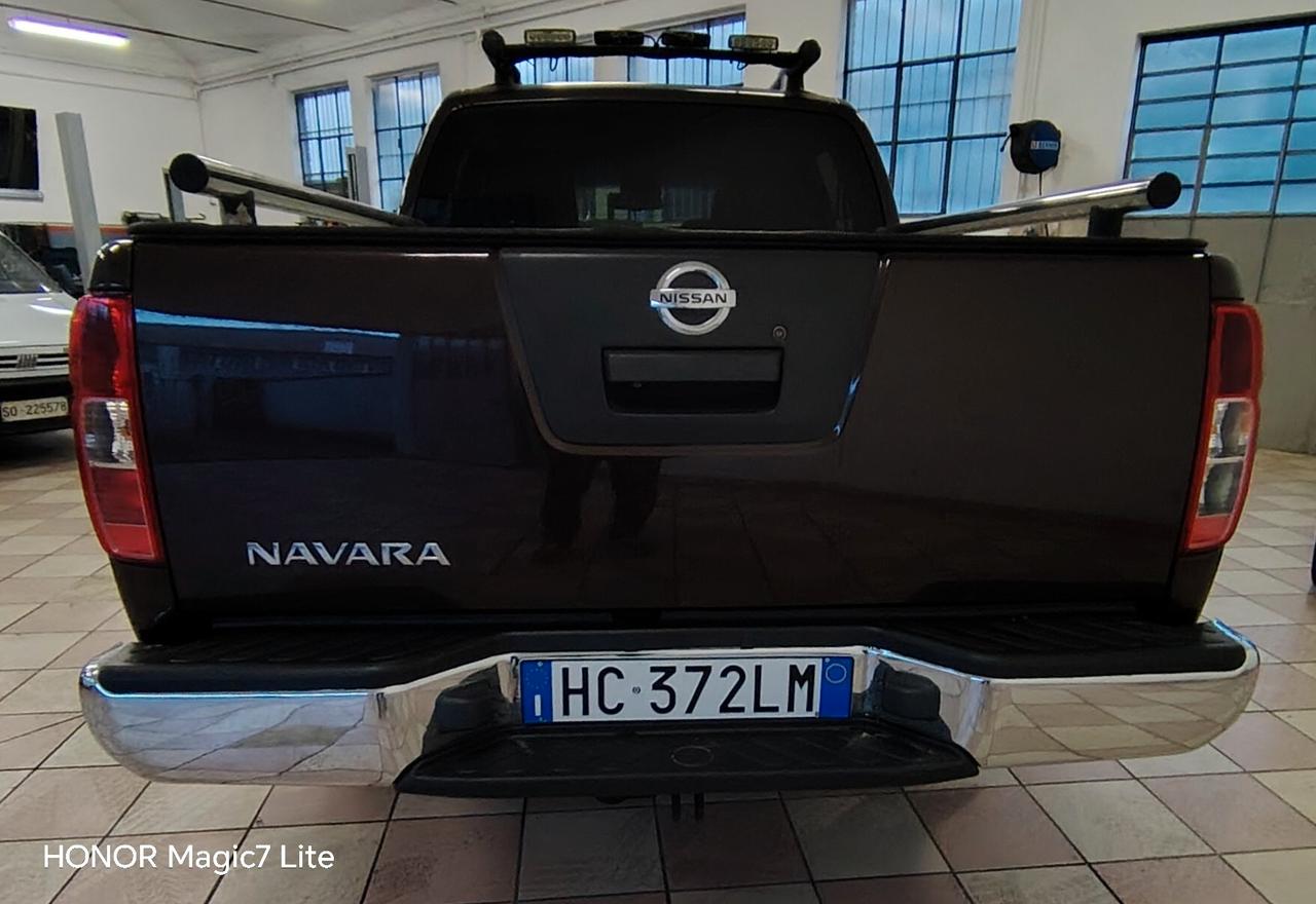 Nissan Navara 2.5 dCi 190CV 4 porte Double Cab LE