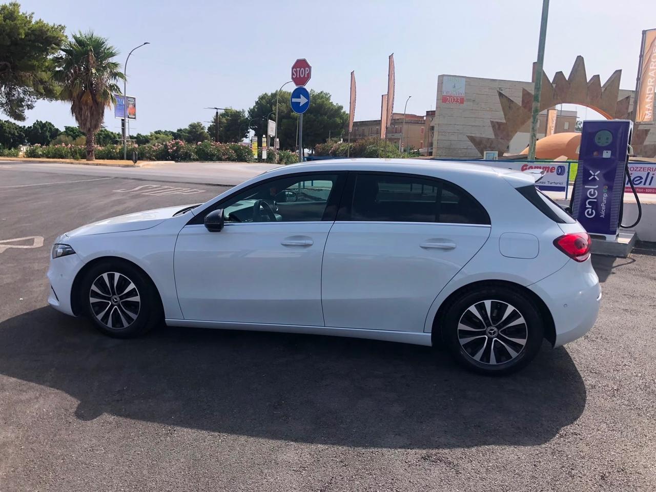 Mercedes-benz A 180 d Automatic Premium