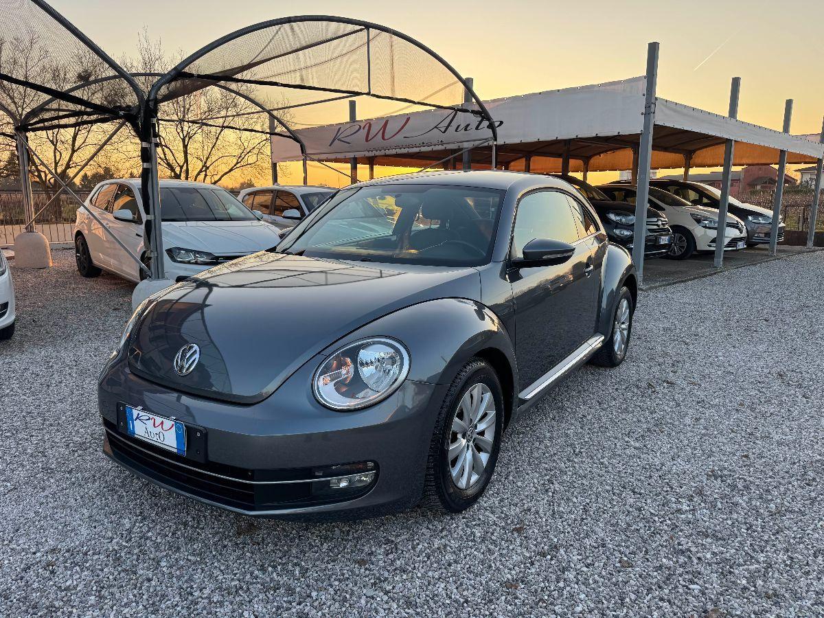 VOLKSWAGEN - Maggiolino - 1.6 TDI DSG Design