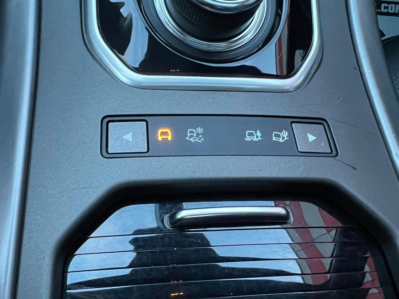 Land Rover Range Evoque 2.0 TD4 180 CV 5p. SE Dynamic