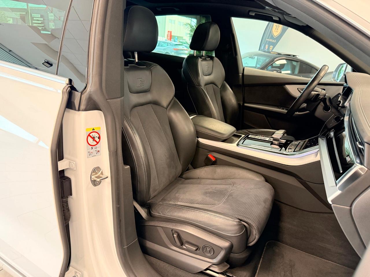 Audi Q8 50 3.0 tdi mhev S-line quattro tiptronic