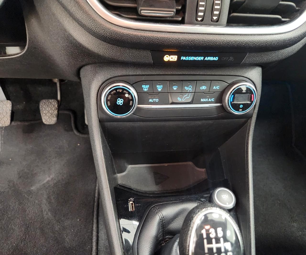 Ford Fiesta 1.5 TDCi 5 porte Titanium