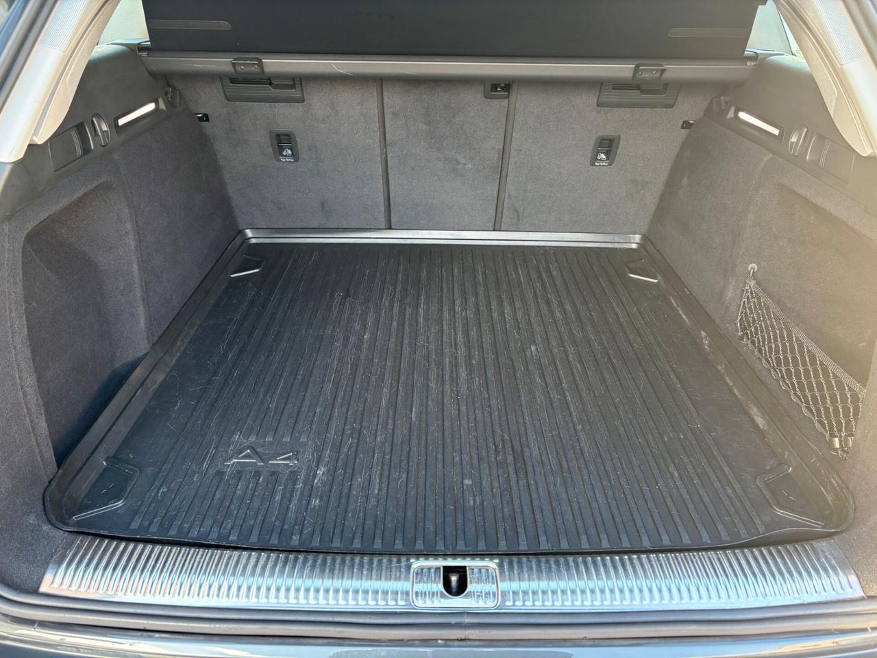 Audi A4 Avant 2.0 TDI 122 CV S tronic