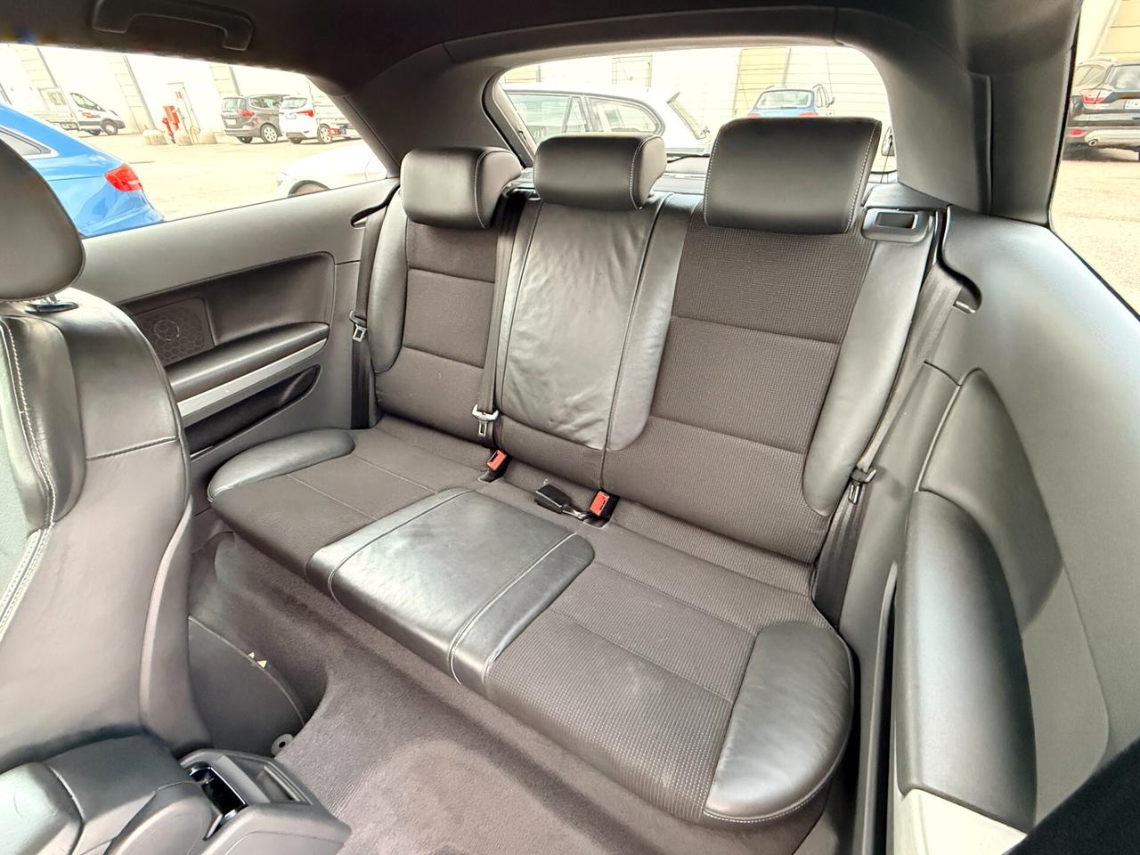 Audi A3 2.0 TDI 140CV S-LINE DOPPIO BLACK EDITION