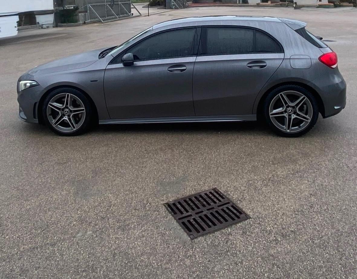 Mercedes-benz A 250 4Matic Automatic Premium