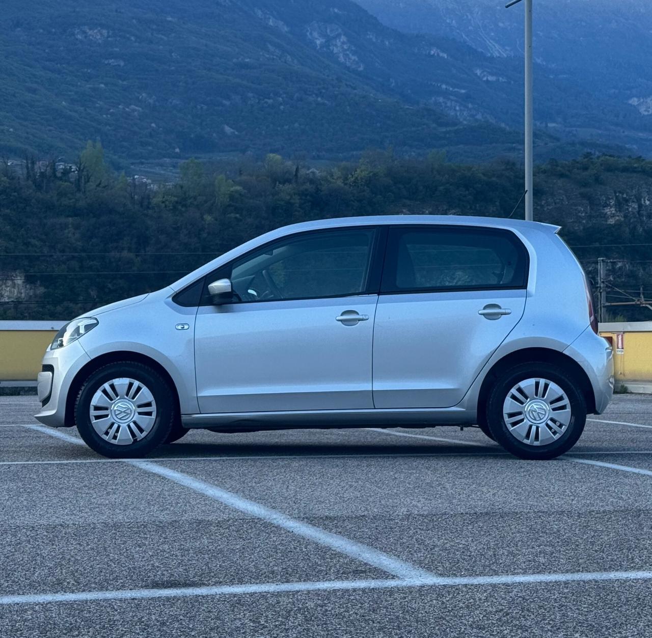 Volkswagen up! Neopatent. CAMBIO AUTOMATICO