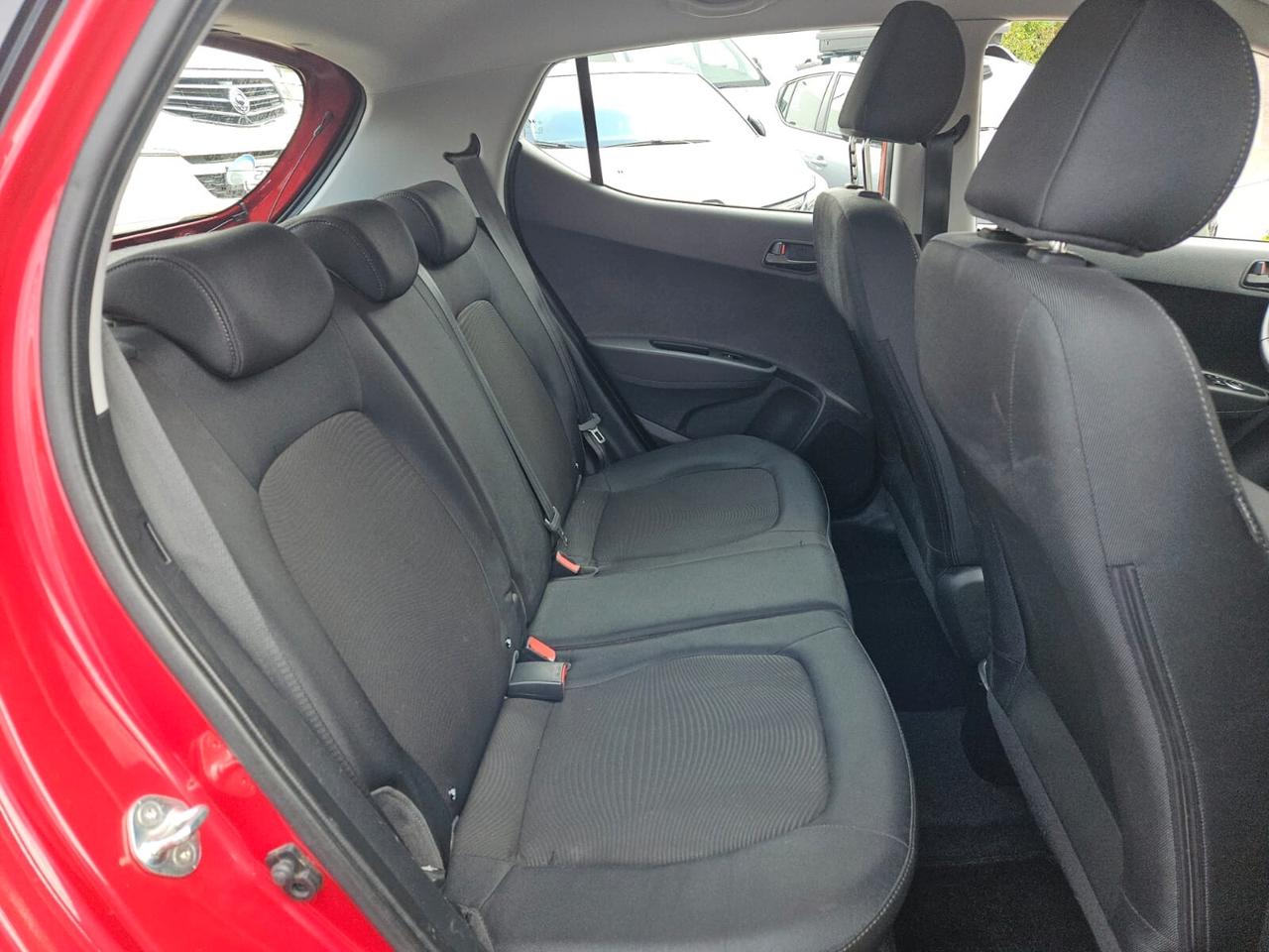 Hyundai i10 1.0 MPI Comfort Black-Line
