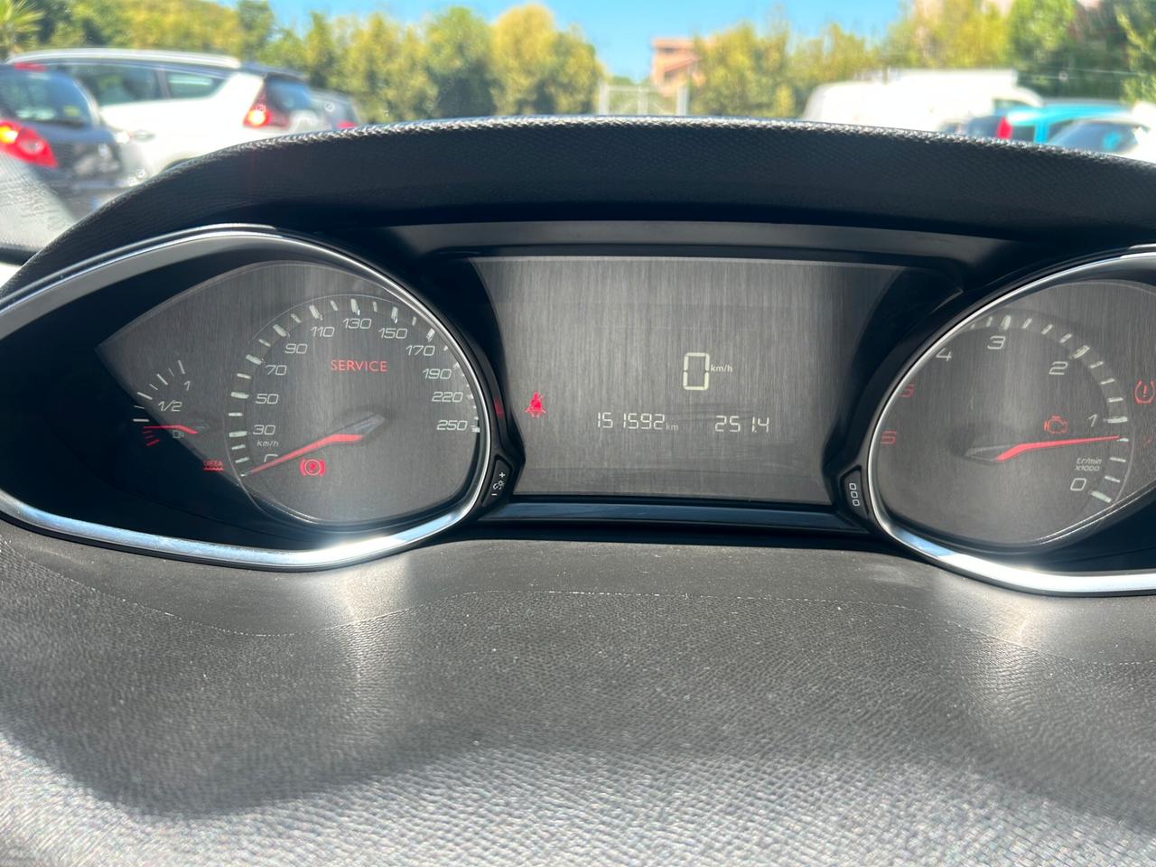 Peugeot 308 BlueHDi 100 S&S Business