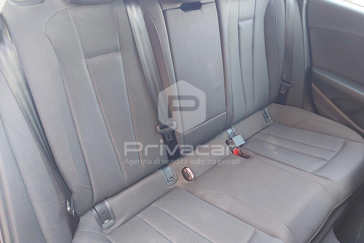 AUDI A4 Avant 40 g-tron S tronic Business