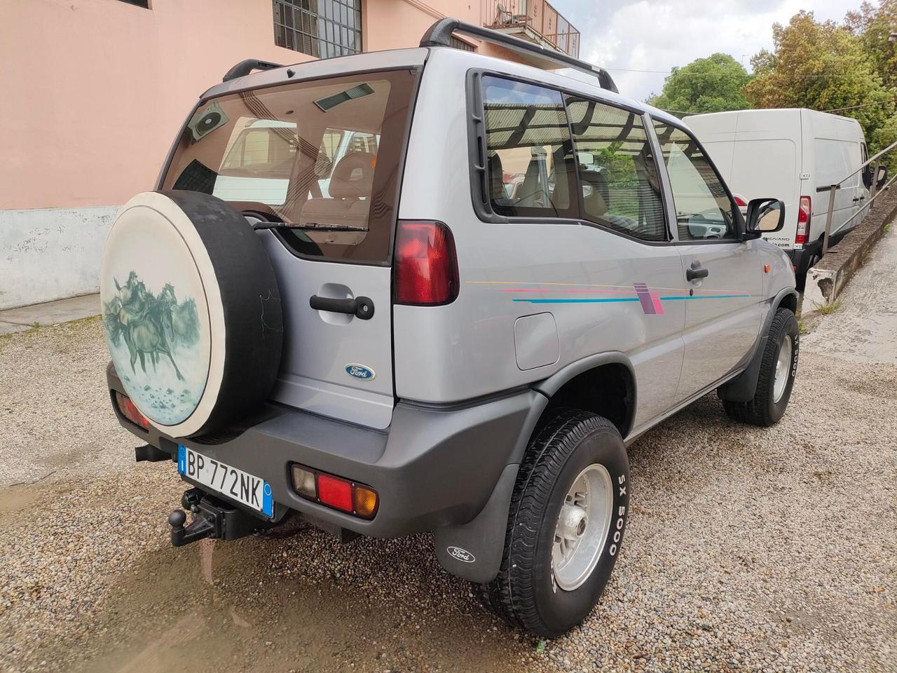 Ford Maverick 2.4i alias Nissan Terrano