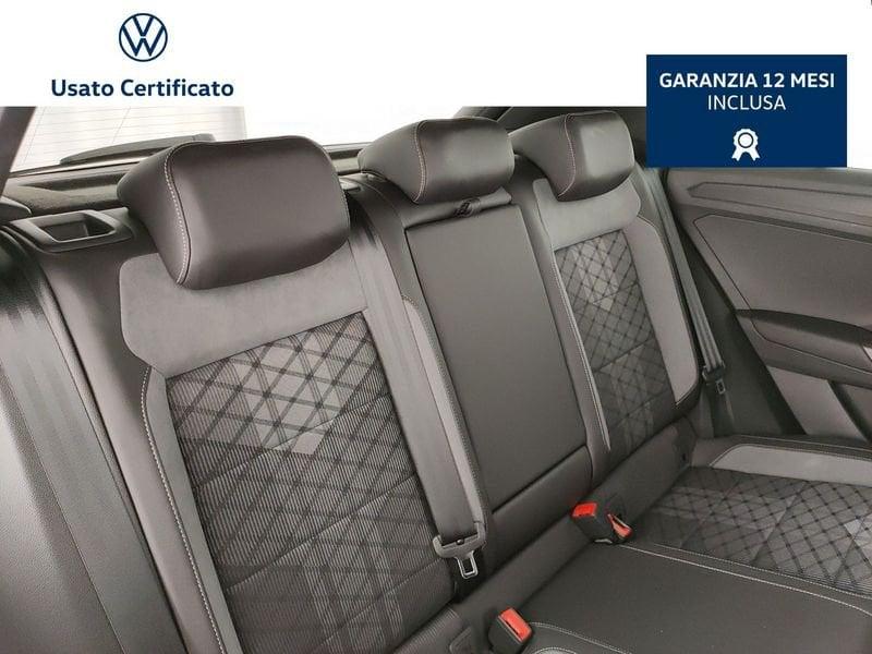 Volkswagen T-Roc 1.0 tsi R-Line 110cv