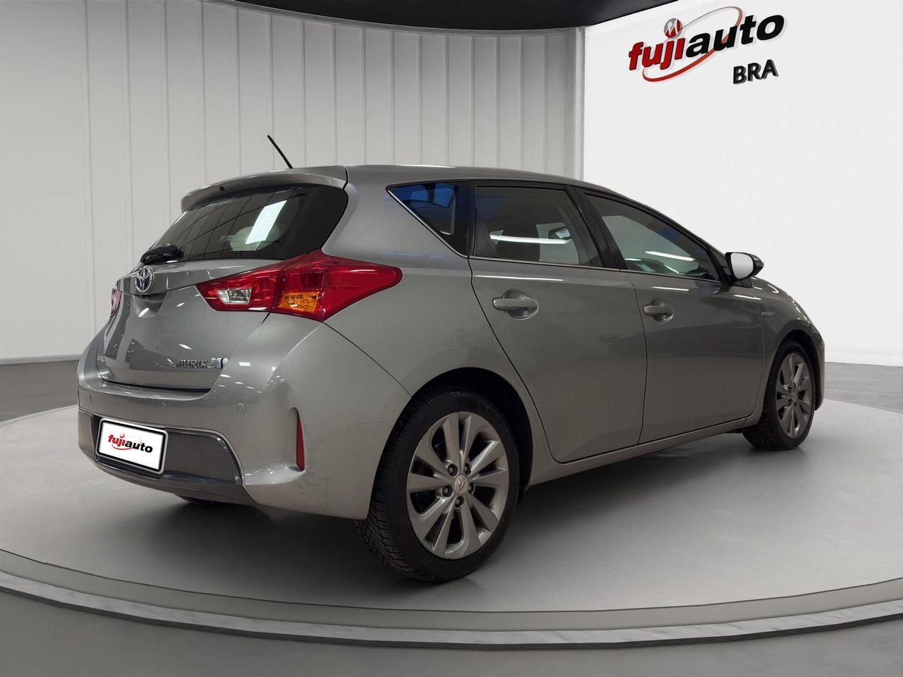 Toyota Auris 5p 1.8h Lounge