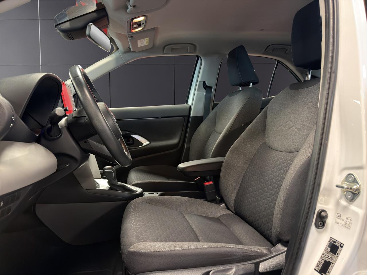 Toyota Yaris Cross 1.5h Business fwd 116cv e-cvt