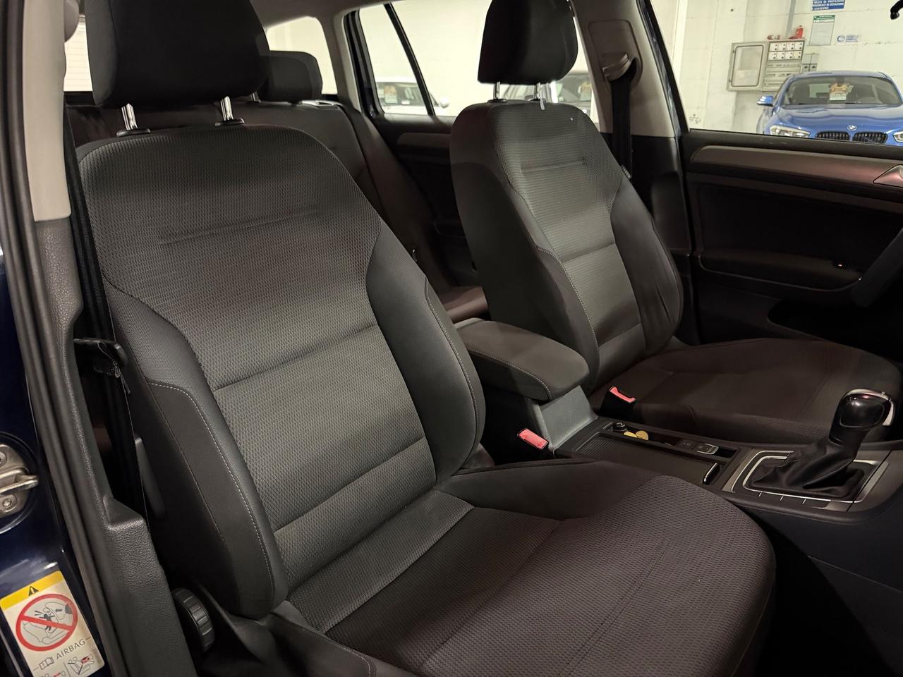 Volkswagen Golf Variant 1.6 TDI 105 CV DSG Comfortline BlueMotion Tech.