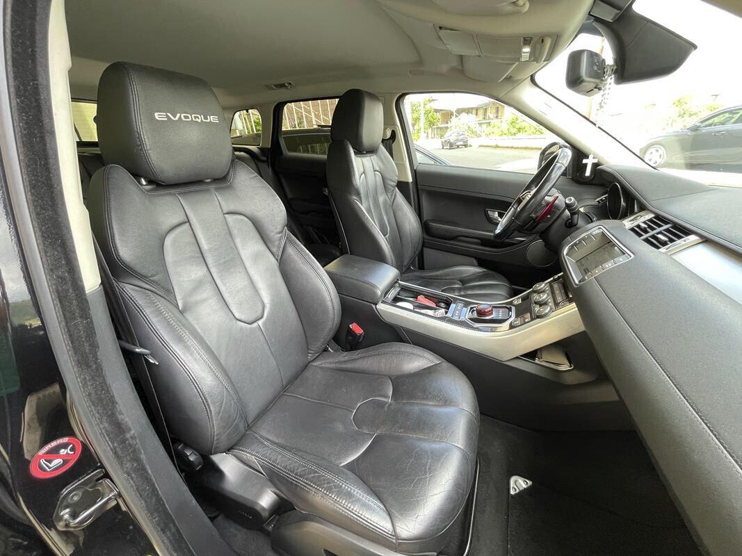 Land Rover Range Rover Evoque 2.2 TD4 5p. Prestige