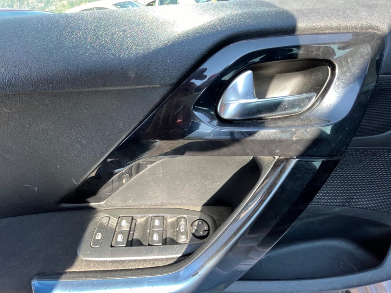 Peugeot 208 1.6 e-HDi 92 CV Stop&Start 5 porte Allure