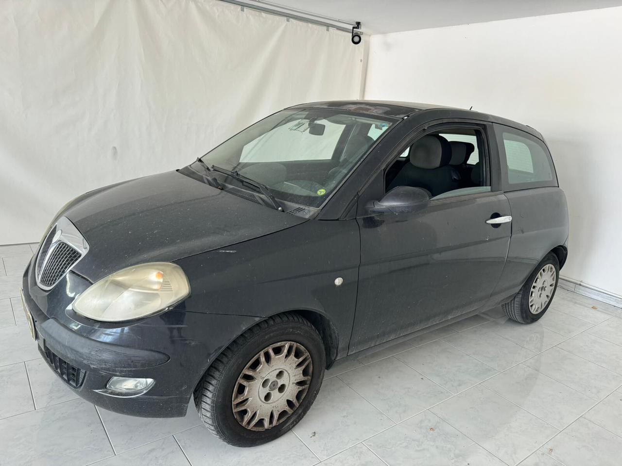 LANCIA YPSILON 2005 1.3 MJT 70 CV X NEOPATENTATI