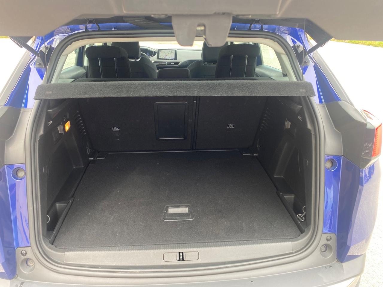 Peugeot 3008 BlueHDi 130 S&S EAT8 Active