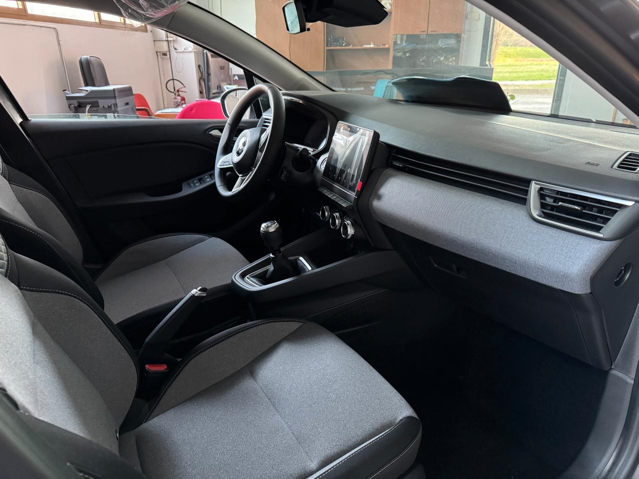 NUOVA Mitsubishi Colt 1.0L 65 CV Invite - OK NEOPATENTATI!