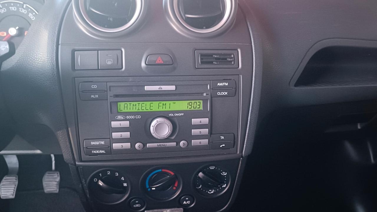 Ford Fiesta 1.4 TDCi 54000 km certif.