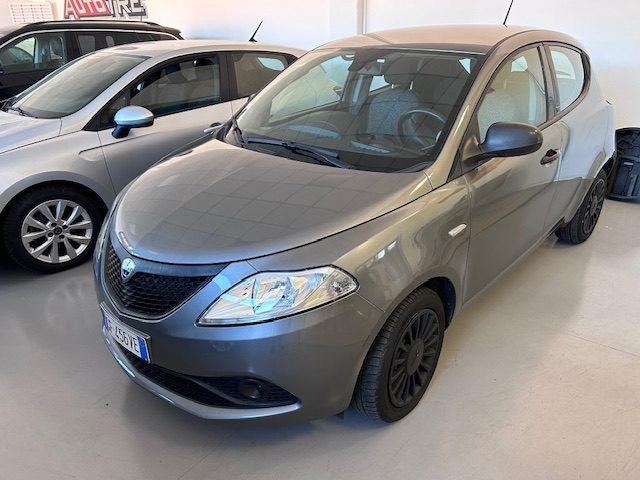 LANCIA Ypsilon 1.0 FireFly 5 porte S&S Hybrid Ecochic Gold