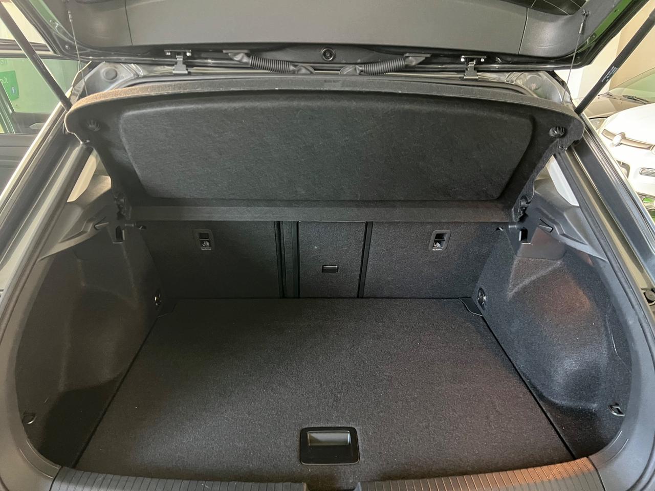 Volkswagen T-Roc 1.5 TSI ACT DSG Sport