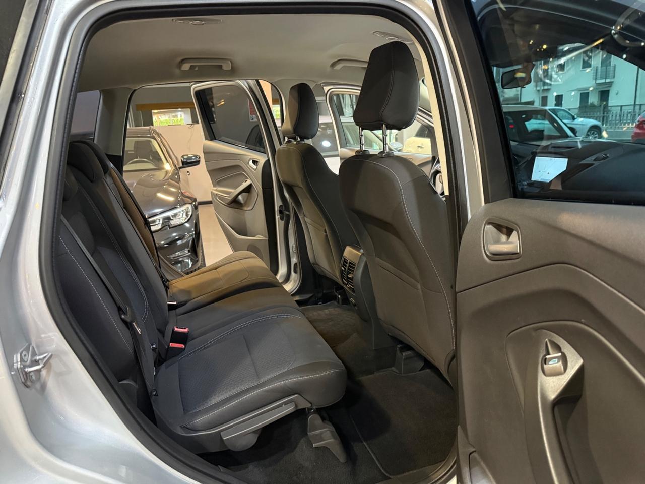 Ford Kuga 2.0 TDCI 120 CV S&S 2WD Business