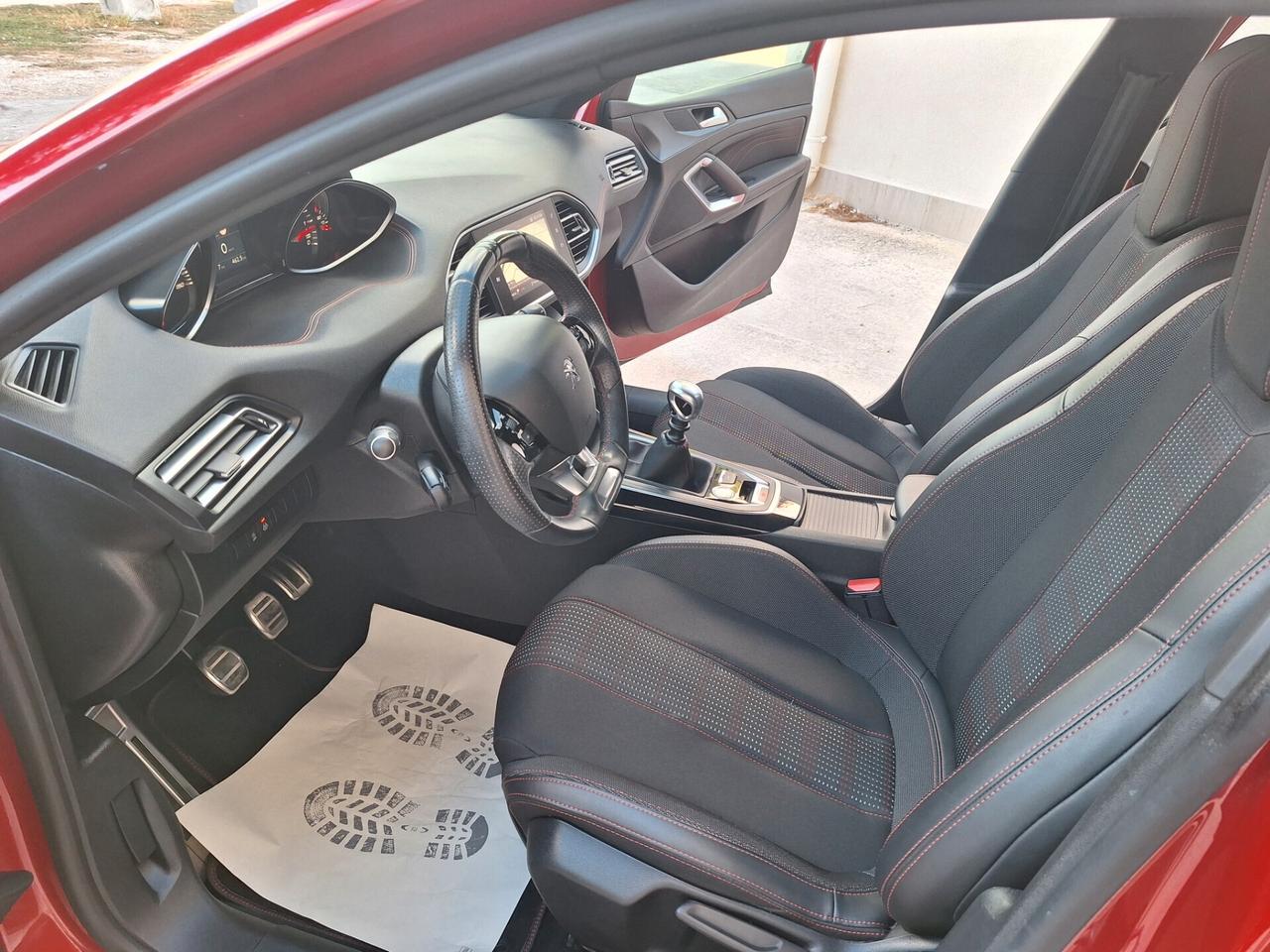 Peugeot 308 1.5 hdi "BERLINA" GT LINE NAVI 2018