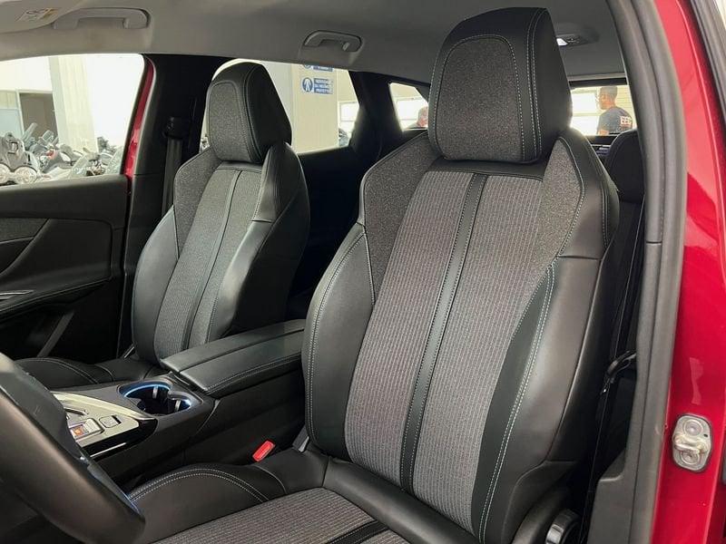 Peugeot 3008 3008 BlueHDi 130 S&S EAT8 Allure Pack