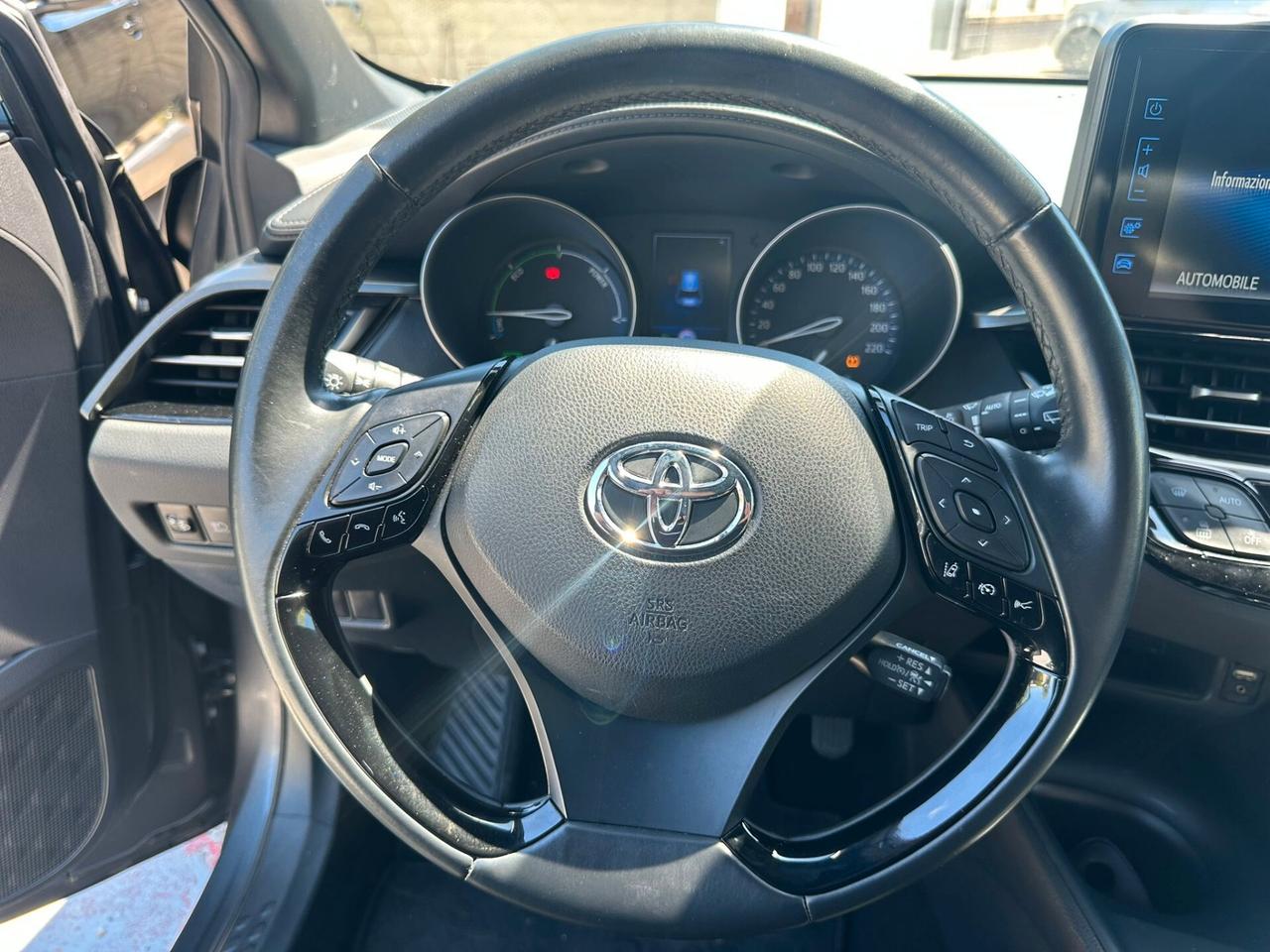 Toyota C-HR 1.8 Hybrid E-CVT Active