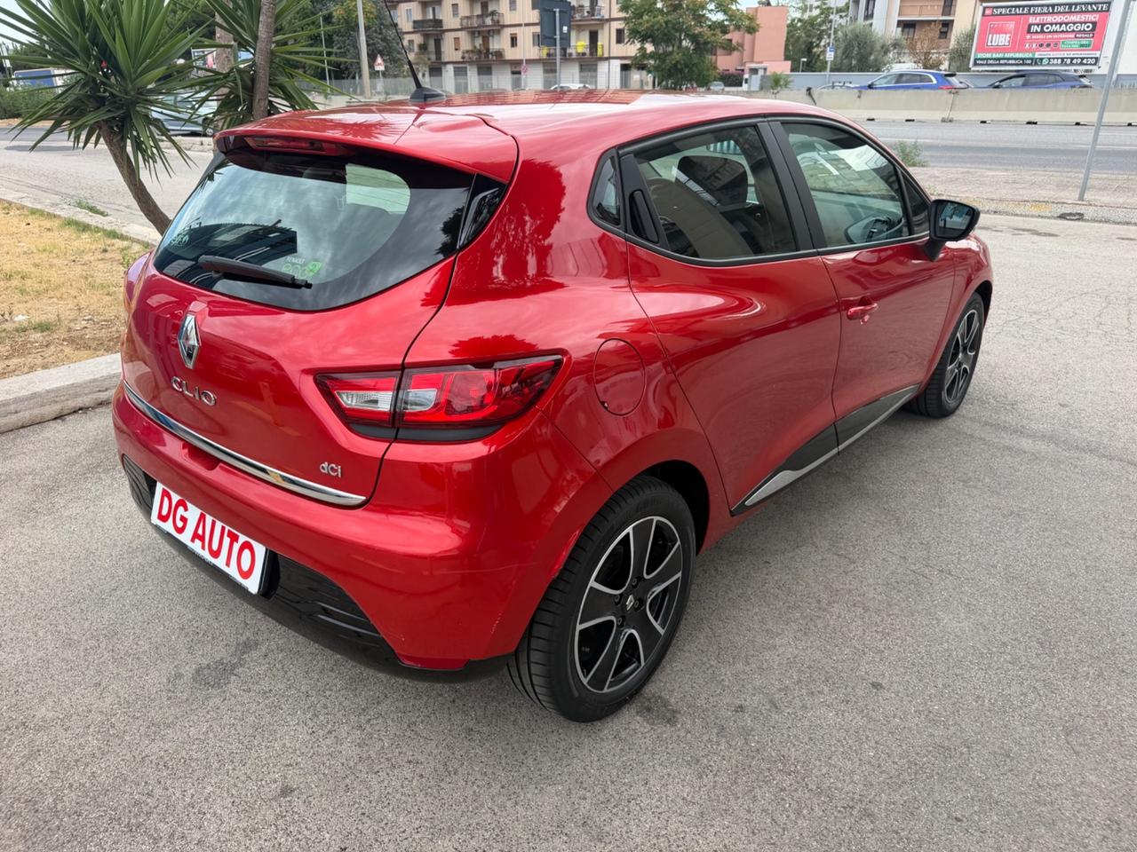 Renault Clio 1.5 dCi 75 cv 2013 navigatore