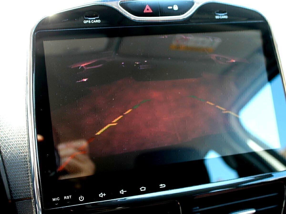 Renault Clio 1.2 Life 75cv E6 Navi PDC Retrocamera FINAZIABILE