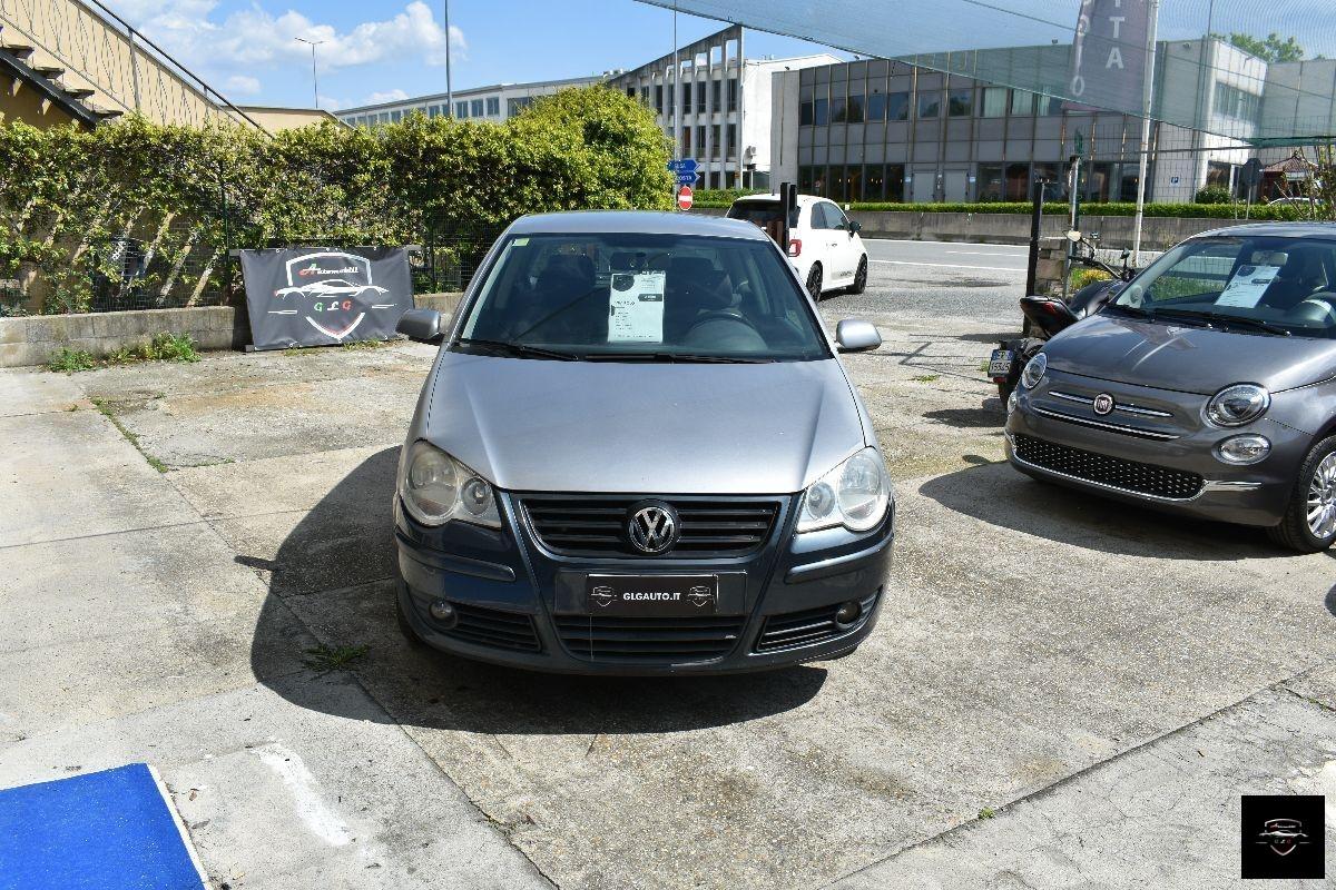 VOLKSWAGEN - Polo - 1.2/64CV 12V 3p. Trendline