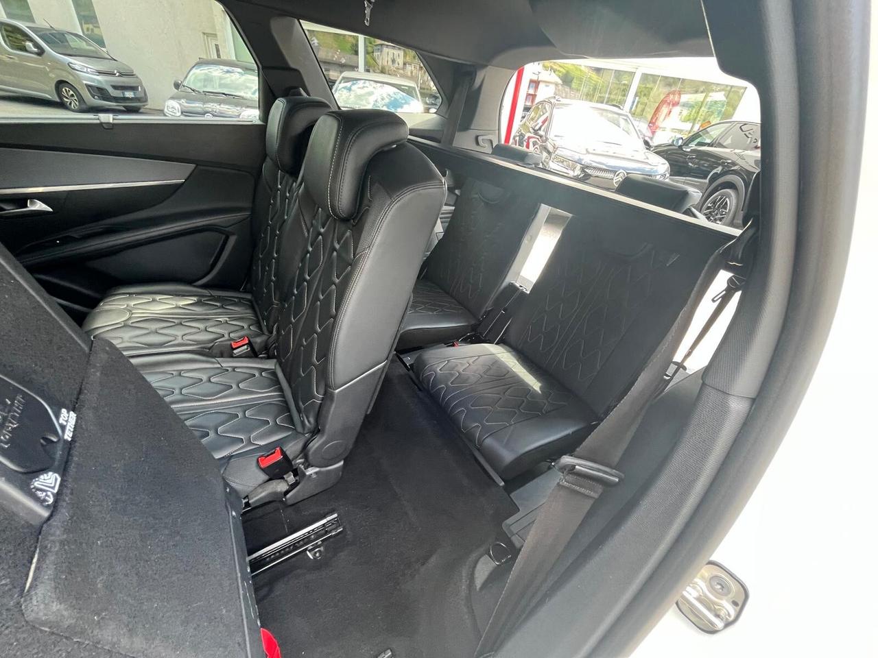 Peugeot 5008 BlueHDi 180 S&S EAT8 GT
