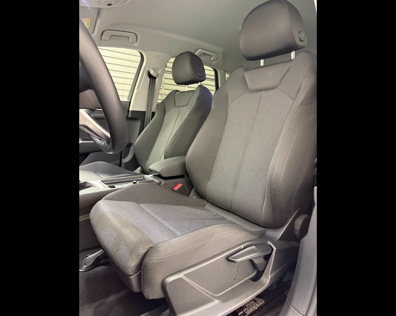 AUDI Q3 45 TFSIe S-TRONIC S LINE EDITION