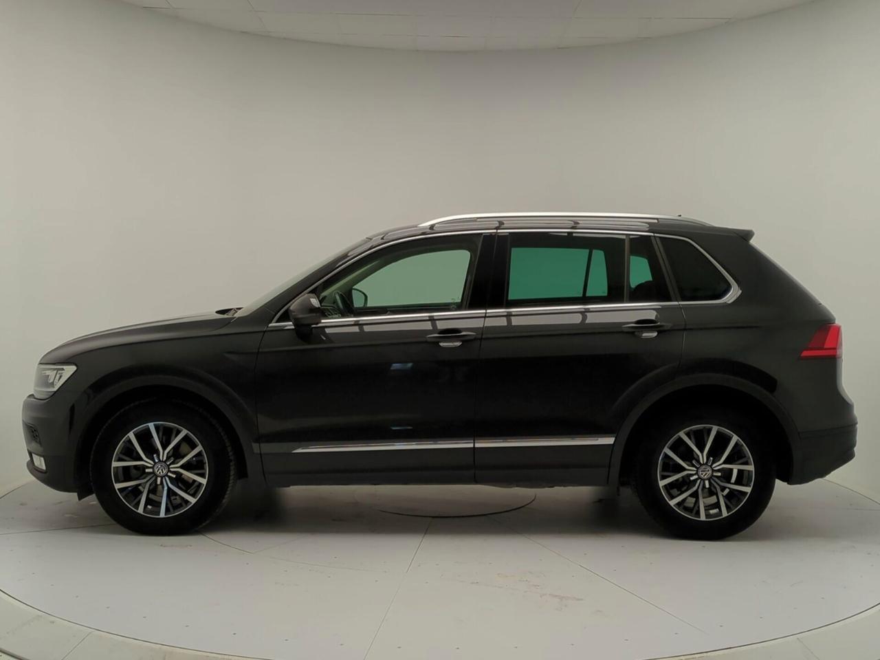 Volkswagen Tiguan 2.0 TDI SCR DSG Business BlueMotion Technology