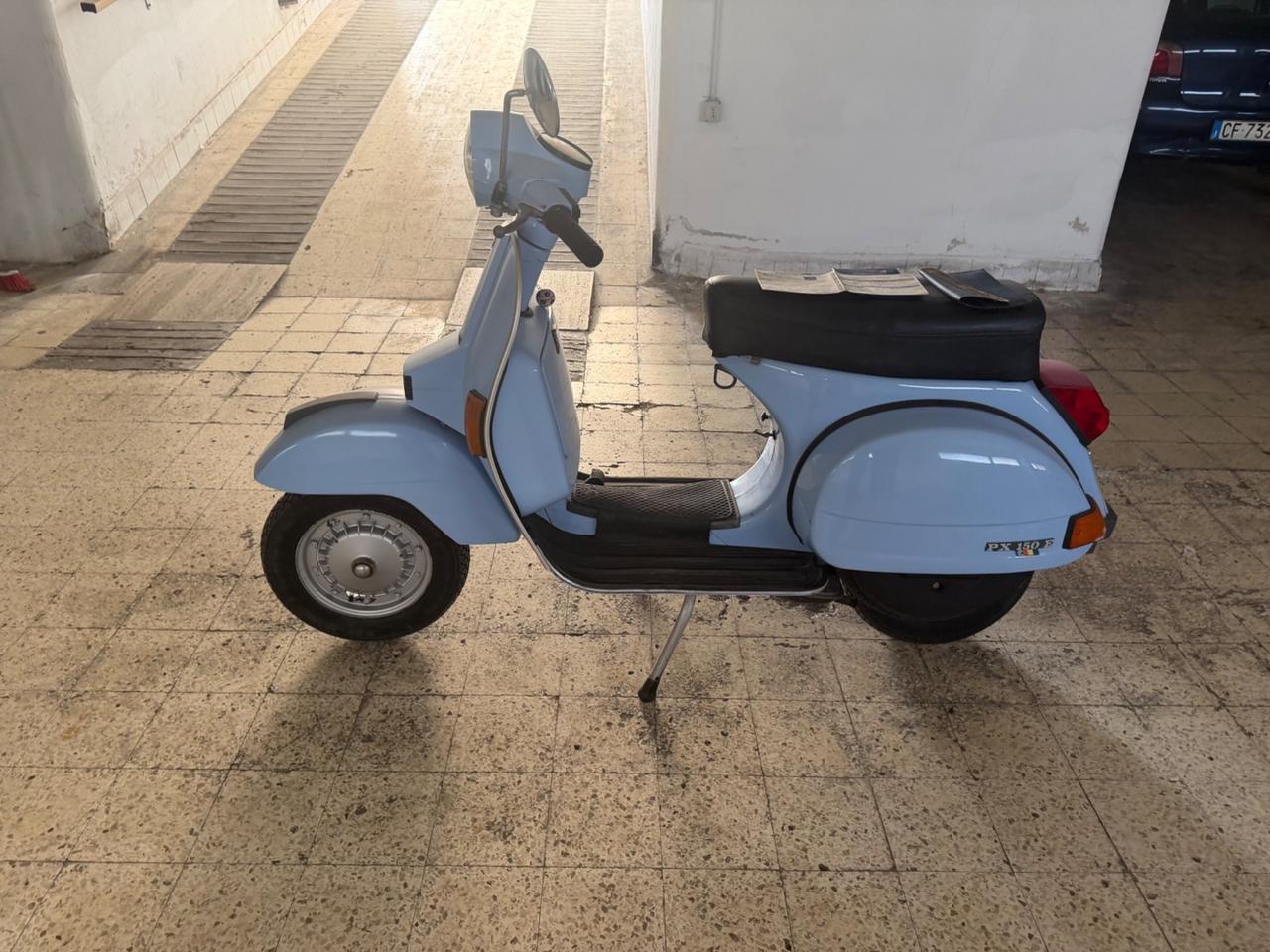 Piaggio Vespa 150 PX