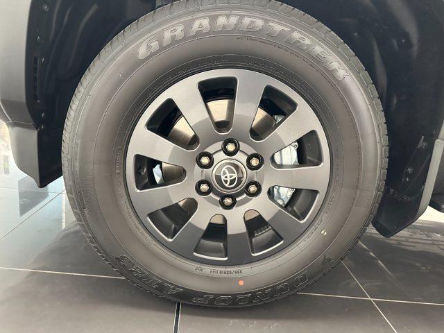 TOYOTA Land Cruiser 2.8 D4D A/T AWD Adventure