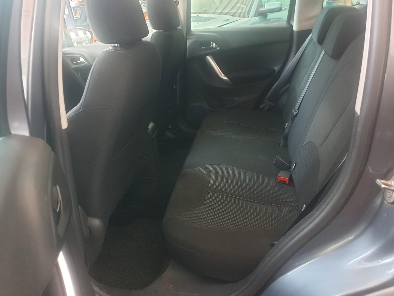 Citroen C3 1.4 Exclusive pochi chilometri! uni pro!
